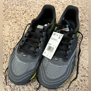 Mens Reebok Nano X2. Brand new, never worn. Size US 11